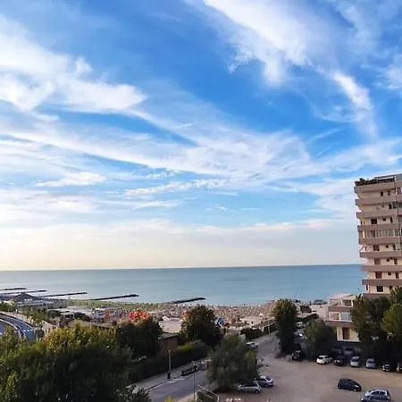 Vintage Fronte Mare Misano Portoverde Lejlighed