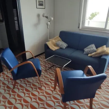 Vintage Fronte Mare Misano Portoverde Apartment *