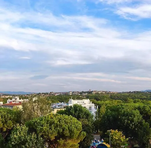 Vintage Fronte Mare Misano Portoverde * Misano Adriatico